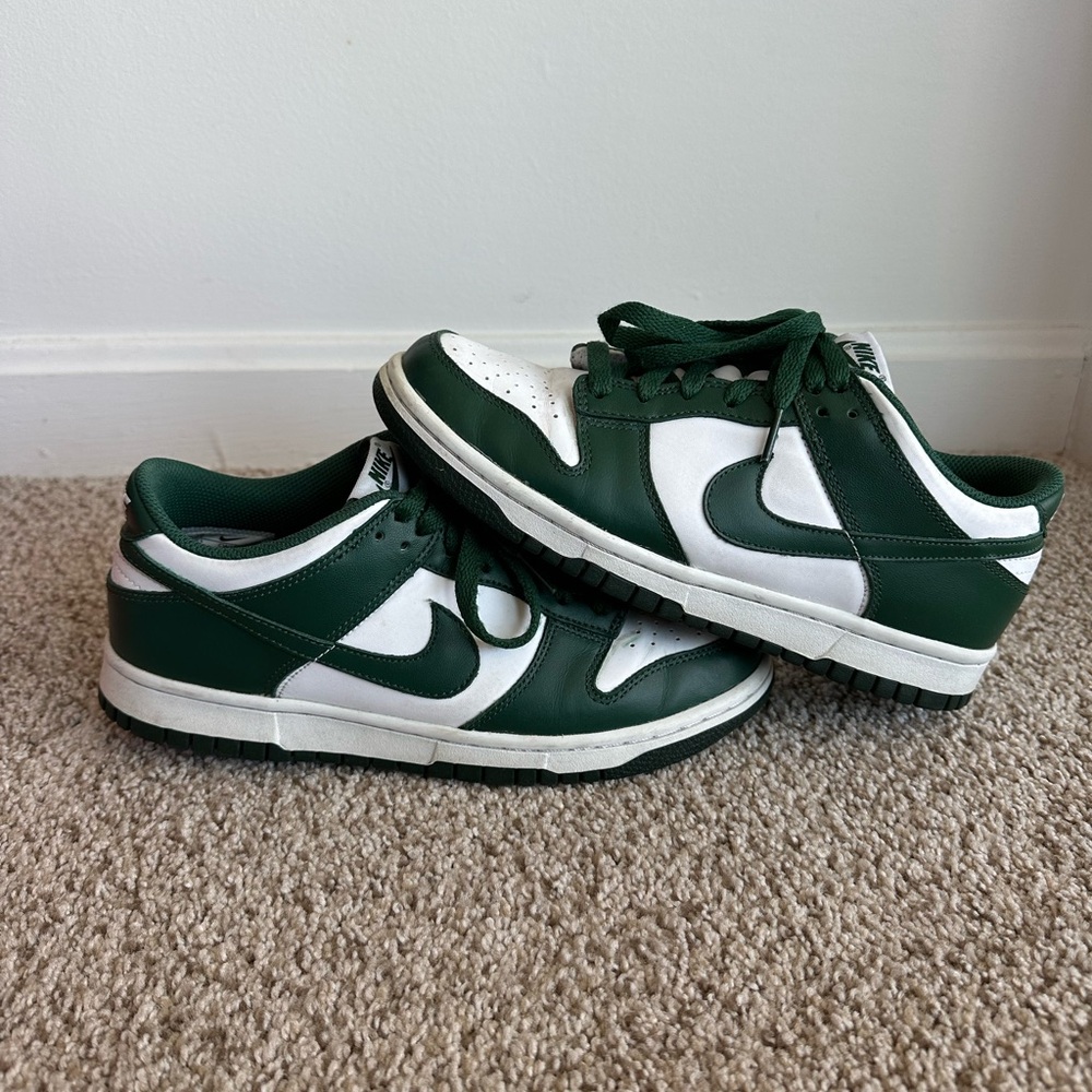 Nike Dunk Michigan State GS 7 / Wmns 8.5